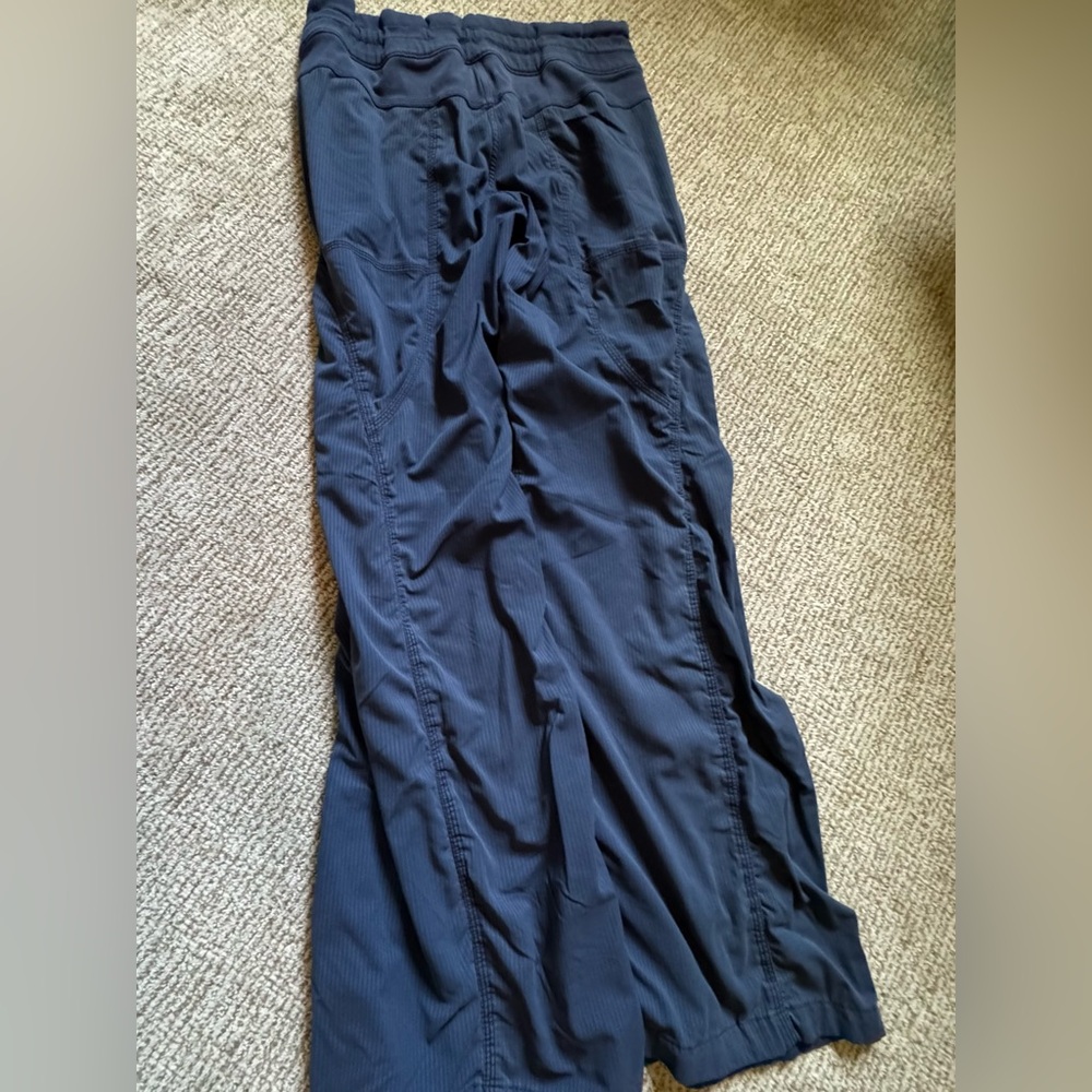 Lululemon Dance Studio Pants Navy size 6